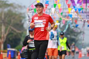 BIB: 41558, 46419
                            <button type="button" onclick="openModal(9891983)" class="btn btn-primary btn-sm float-right btn-popup" data-toggle="modal" data-target=".modal-high-quality">
                        <i class="fas fa-shopping-cart"></i> Add to Cart
                    </button>
                                            <button type="button" onclick="isThisMe(9891983, true)" class="btn btn-success btn-sm float-right btn-popup btn-isme hidden" data-toggle="tooltip" data-placement="bottom" title="นี่คือรูปของคุณใช่ไหม คลิกที่นี่เพื่อเอาเข้าอัลบั้ม">
                        <i class="fas fa-plus"></i> Add to album
                    </button>
                    <button type="button" onclick="isThisMe(9891983, false)" class="btn btn-warning btn-sm float-right btn-popup btn-isnotme hidden">
                        <i class="fas fa-ban"></i> Remove from album
                    </button>